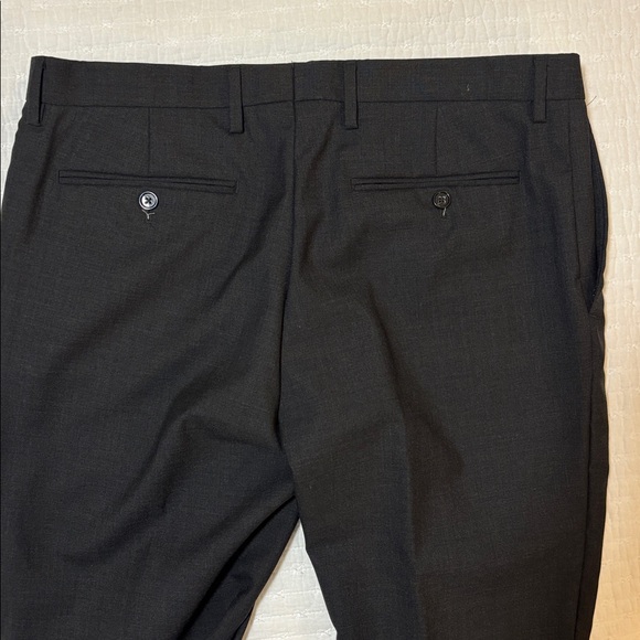 2/$20! Banana Republic Slim Charcoal Gray Wool Dress Pants (33in x 32in) - Picture 4 of 4